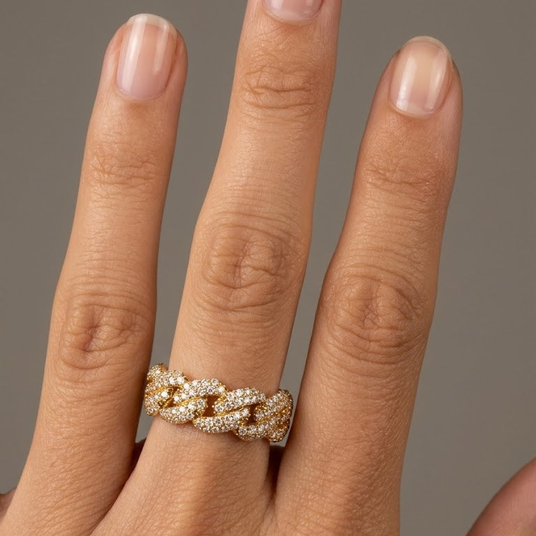 Pavé Diamond Gold Cuban Link Ring